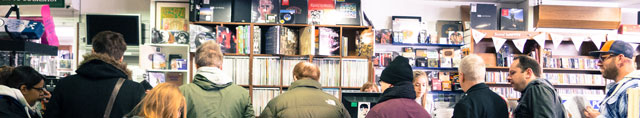 Queue of people at the till in David's Music on Record Store Day 2015