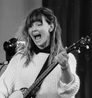 Katzenjammer on stage at Cropredy Festival 13 August 2015