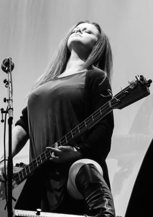 Katzenjammer on stage at Cropredy Festival 13 August 2015