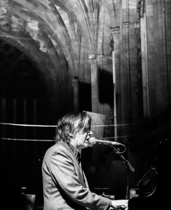 Justin Currie live on stage with the RSNO at Paisley Abbey on 17 October 2016