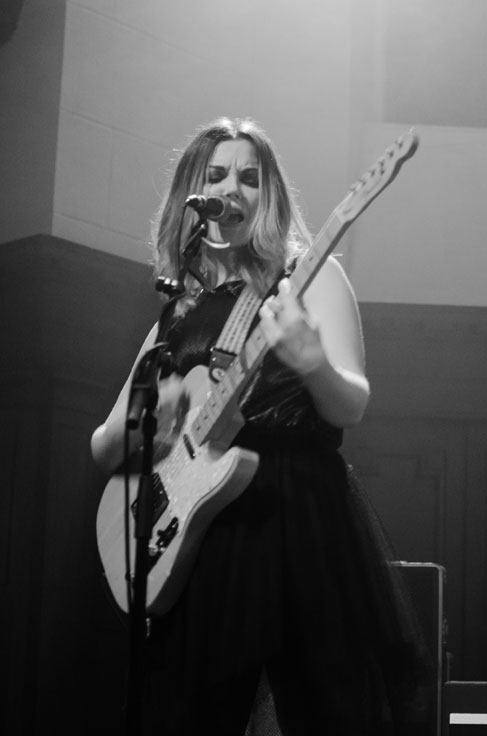 honeyblood-saint-lukes-2016-2 Honeyblood on stage at Saint Luke's Glasgow 8 December 2016