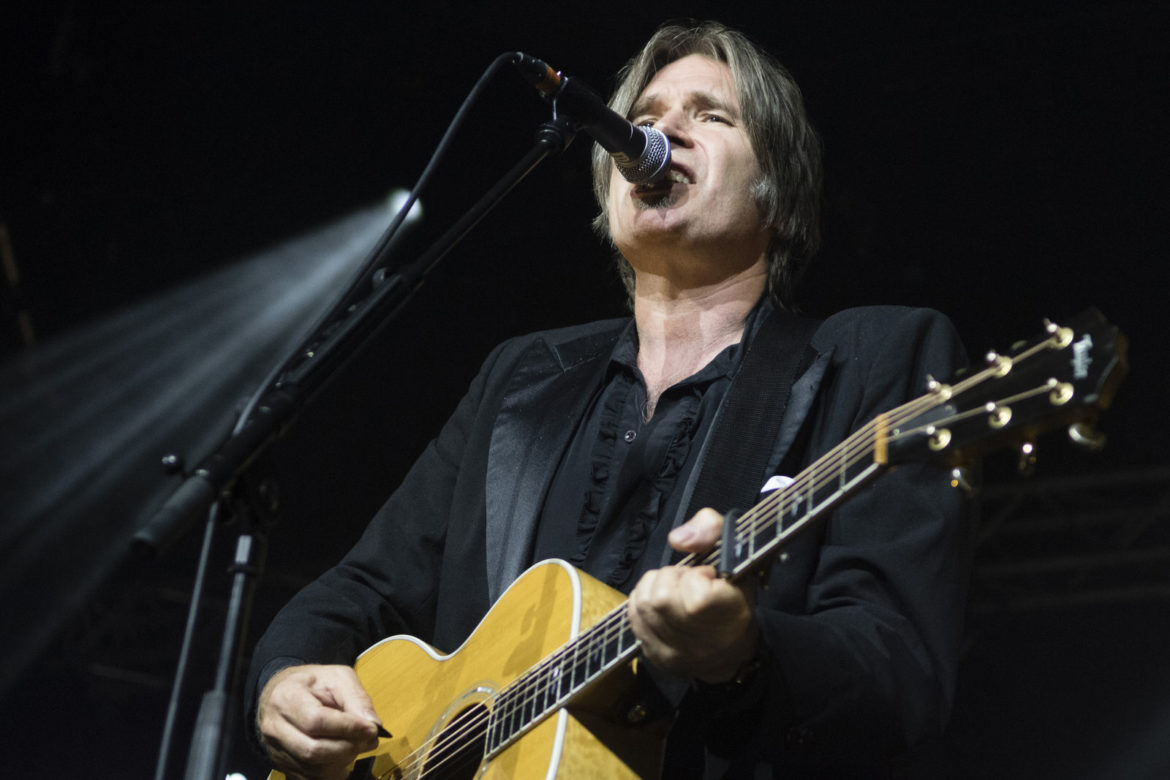 Del Amitri on stage at Glasgow Barrowlands on 28 July 2018