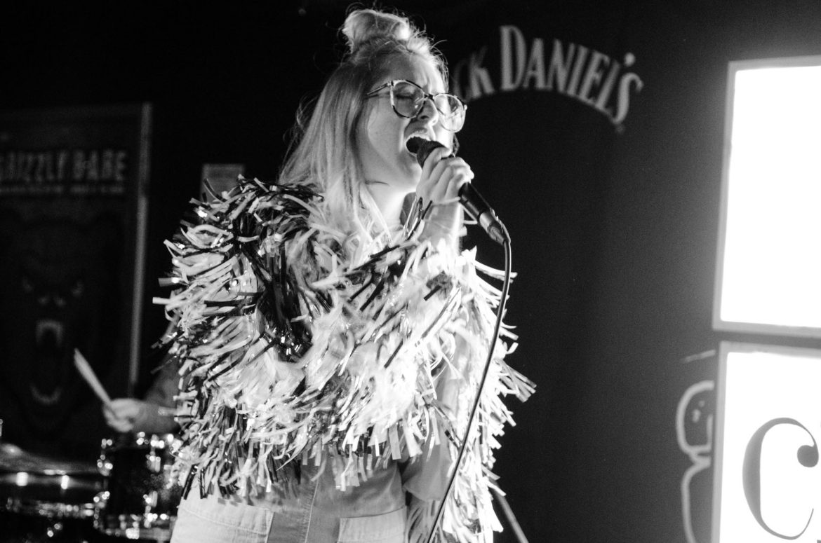 Be Charlotte performing on stage at Attic at The Garage in Glasgow on 17 February 2017