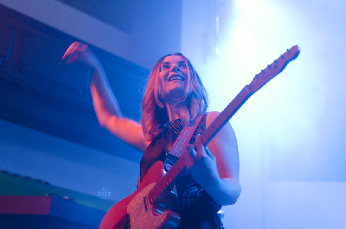 Honeyblood on stage at Saint Luke's in Glasgow on 8 December 2016