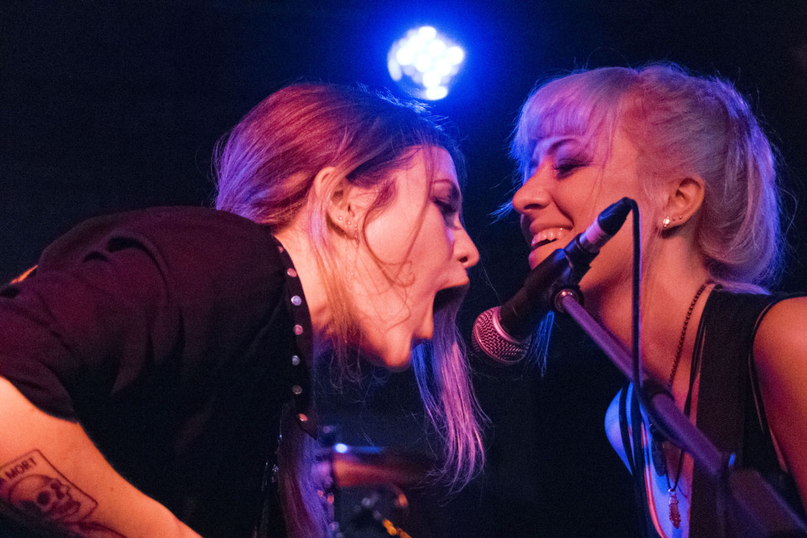 Larkin Poe on stage at Stereo in Glasgow on 22 May 2016