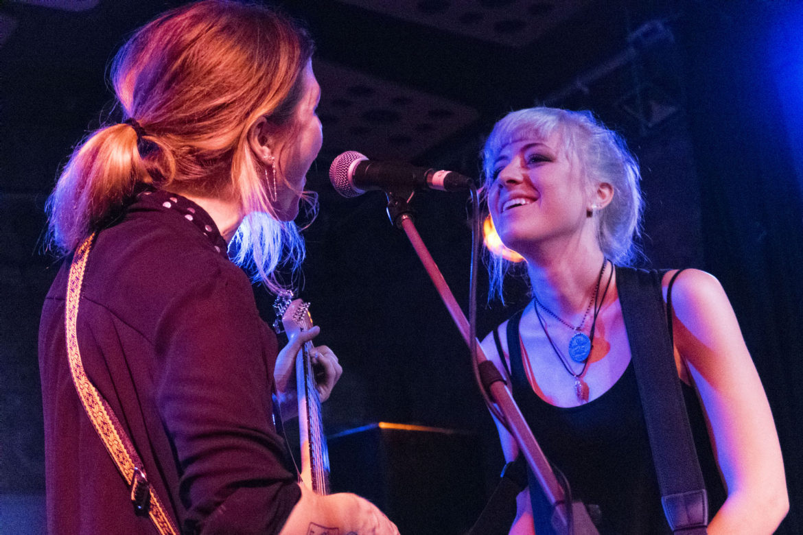 Larkin Poe on stage at Stereo in Glasgow on 22 May 2016