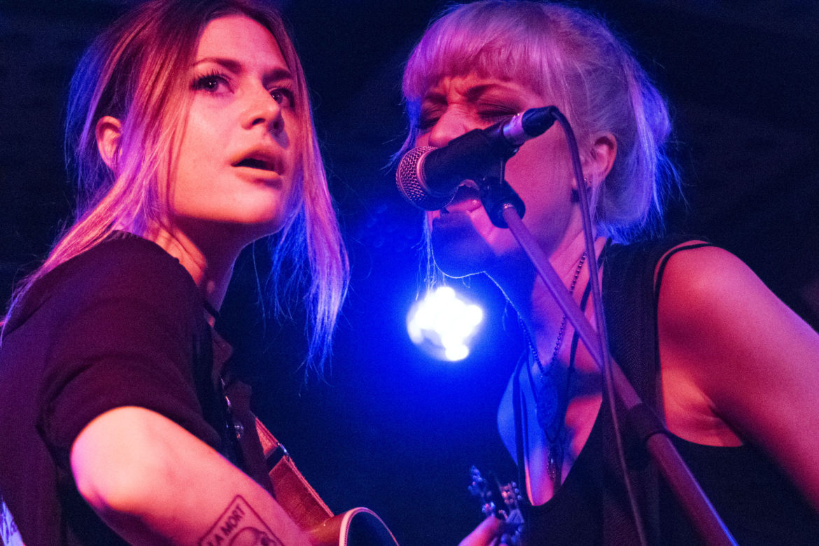 Larkin Poe on stage at Stereo in Glasgow on 22 May 2016
