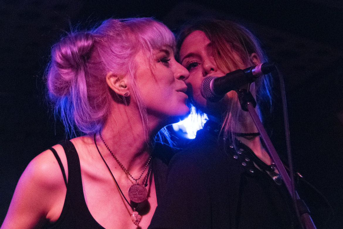 Larkin Poe on stage at Stereo in Glasgow on 22 May 2016