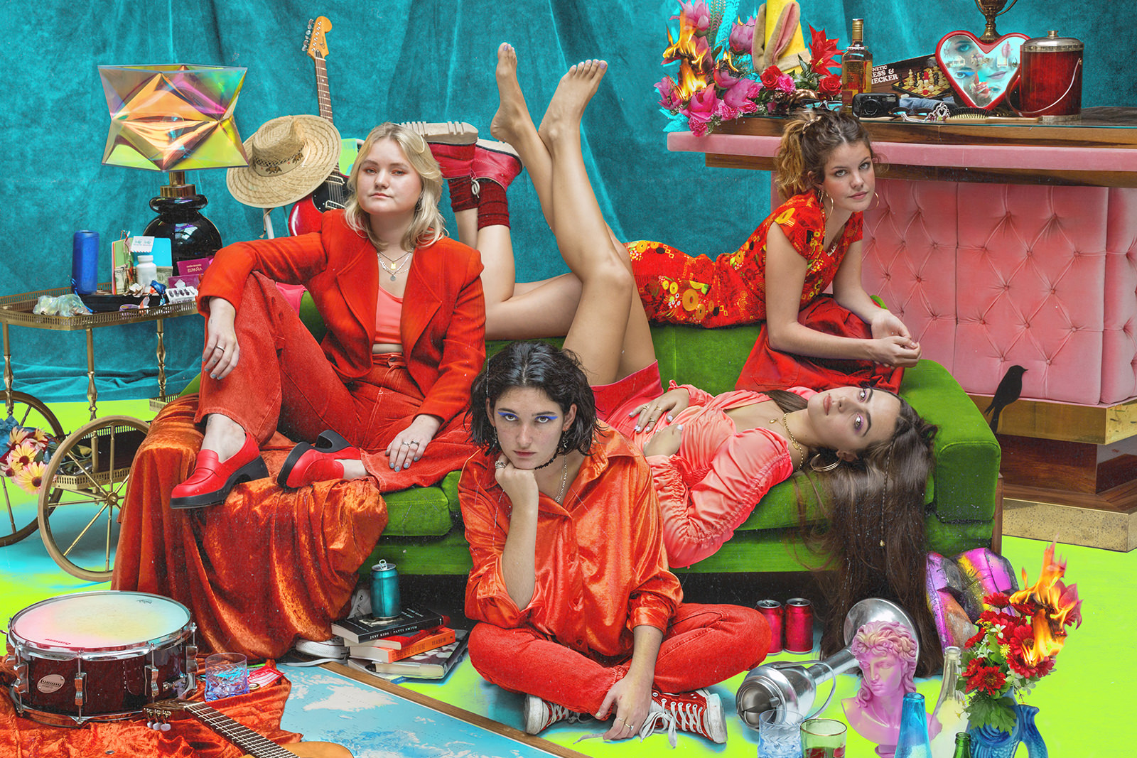 Hinds Album Review - The Prettiest Curse - Sound and Fiction